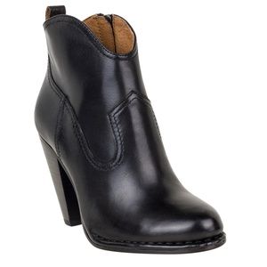 Frye Madeline Short Bootie Black Leather